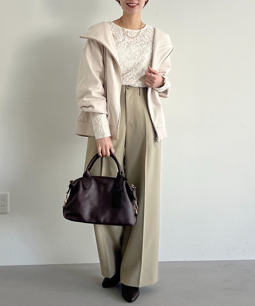 mysty woman（ミスティウーマン）の「インナーベルトストレートパンツ 636977（その他パンツ・レディース・ベージュ/ベージュ系その他/ネイビー・MEDIUM/SMALL）」の16枚目の写真