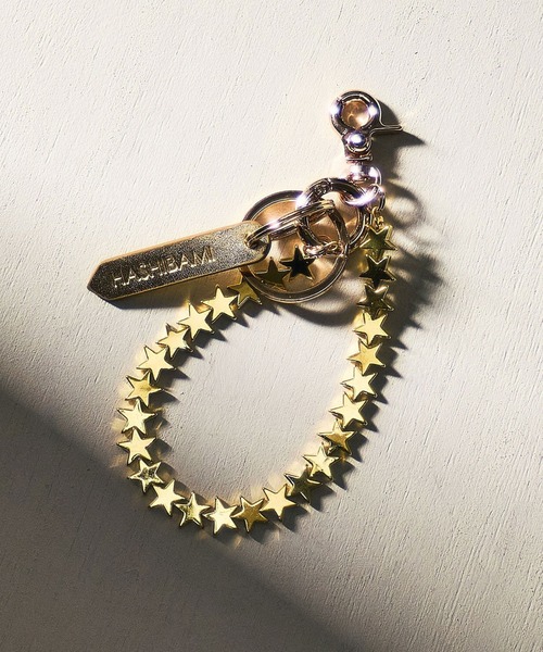 HASHIBAMI（ハシバミ）の「(HASHIBAMI)HEMATITE STAR STRAP（スマホグッズ・レディース・シルバー/ゴールド・ONE SIZE）」の2枚目の写真