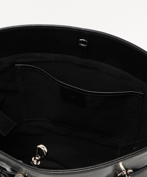 UNITED ARROWS(ユナイテッドアローズ)の「<OSOI>BUCKET BROCLE バッグ(ショルダーバッグ・レディース・ブラック/オフホワイト・FREE)」の18枚目の写真