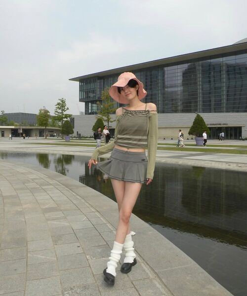 SETSETSET(セットセットセット)の「TRANSFORM LAYERED TEE (GREEN)(Tシャツ/カットソー・レディース・その他・ONE SIZE)」の5枚目の写真