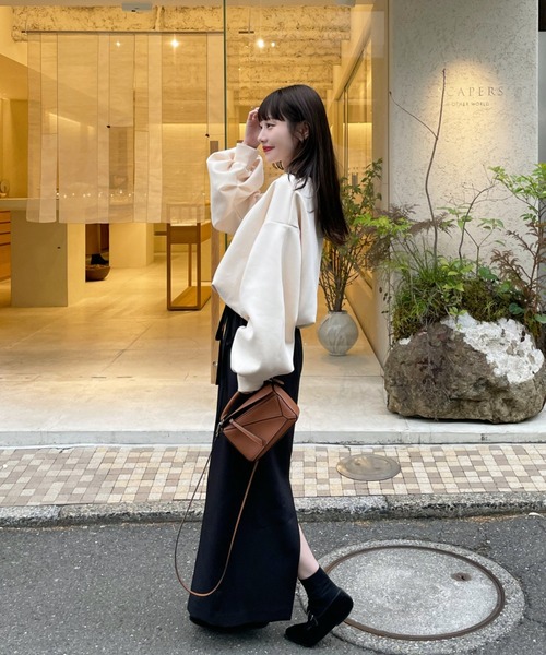 hinari（ヒナリ）の「Iラインリボンスカート（スカート・レディース・ライトベージュ/ブラック・SMALL/X-SMALL/FREE）」の6枚目の写真