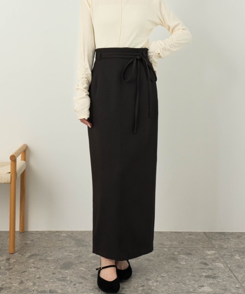 hinari（ヒナリ）の「Iラインリボンスカート（スカート・レディース・ライトベージュ/ブラック・SMALL/X-SMALL/FREE）」の16枚目の写真
