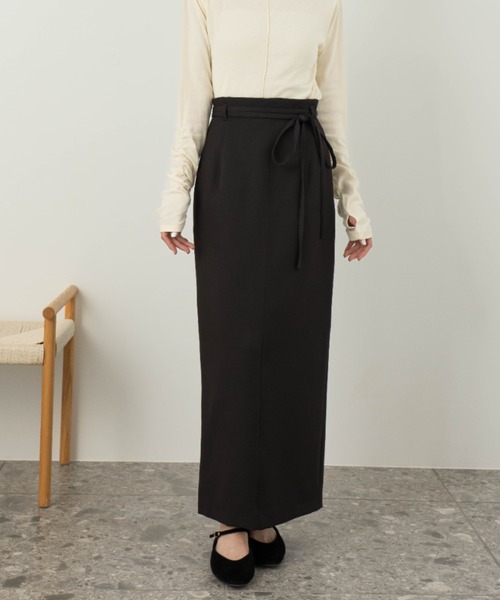 hinari（ヒナリ）の「Iラインリボンスカート（スカート・レディース・ライトベージュ/ブラック・SMALL/X-SMALL/FREE）」の13枚目の写真