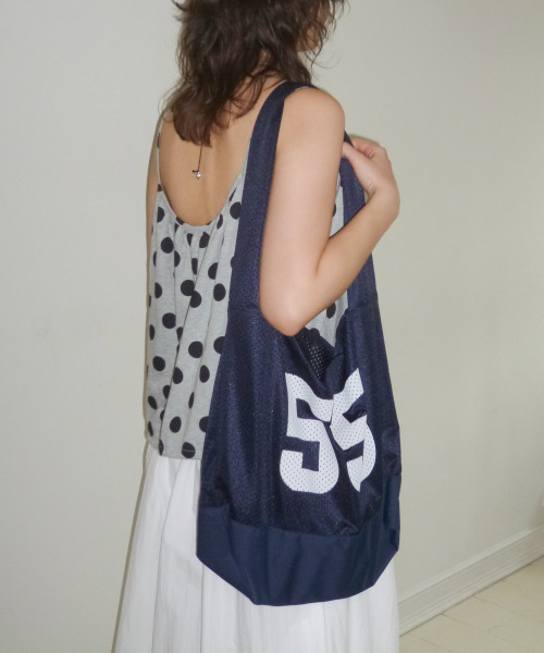 FUN FROM FUN(ファンフロムファン)の「55 Mesh Bag (Navy)(ショルダーバッグ・レディース・その他・ONE SIZE)」の1枚目の写真