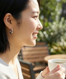 【DELI by】カーブラインミニフープピアス