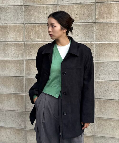 MUSINSA STANDARD WOMAN（ムシンサスタンダードウーマン）の「ウィメンズ シンセティックスエード カーコート [ブラック]（ライダースジャケット・レディース・その他・SMALL/MEDIUM/LARGE/X-SMALL）」の6枚目の写真