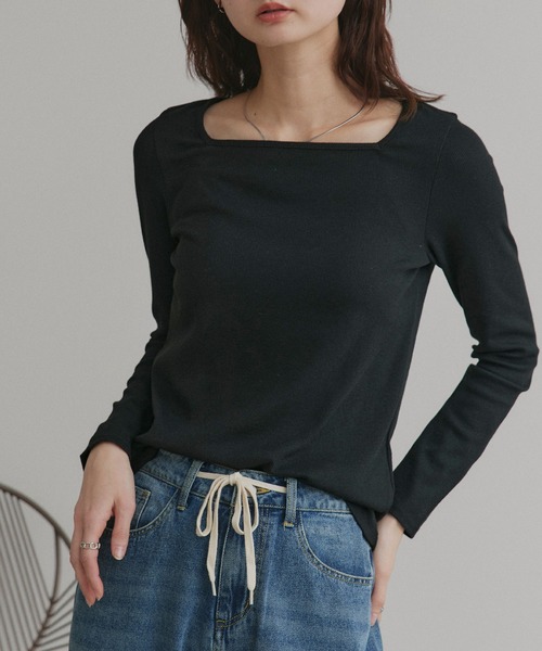 ad thie(アドティエ)の「アソート ボートネック スクエアネック リブトップス(Tシャツ/カットソー・レディース・グレー系2/ブルー系2/ブラック系2/ホワイト系2/ホワイト系1/グレー系1/ブラック系1/ブルー系1/レッド系2/レッド系1・LARGE/MEDIUM)」の4枚目の写真