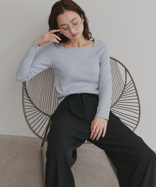 ad thie(アドティエ)の「アソート ボートネック スクエアネック リブトップス(Tシャツ/カットソー・レディース・グレー系2/ブルー系2/ブラック系2/ホワイト系2/ホワイト系1/グレー系1/ブラック系1/ブルー系1/レッド系2/レッド系1・LARGE/MEDIUM)」の12枚目の写真