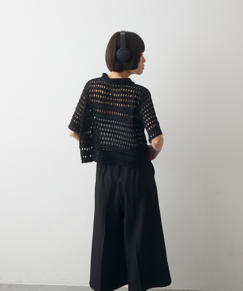 full/fill.（フルフィル）の「half sleeve crochet lace polo tops/ハーフスリーブクロシェレーストップス（ポロシャツ・レディース・ブラックミックス/ナチュラル/ブラック・FREE）」の6枚目の写真