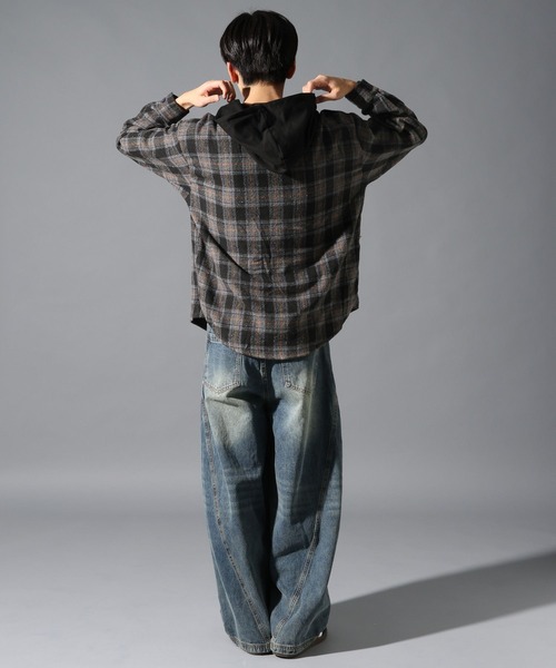 LAND MUSEUM(ランドミュージアム)の「【UNISEX】LAND MUSEUM/フード切り替え長袖シャツ(シャツ/ブラウス・メンズ・ブラック/ブルー・MEDIUM/SMALL/LARGE)」の8枚目の写真