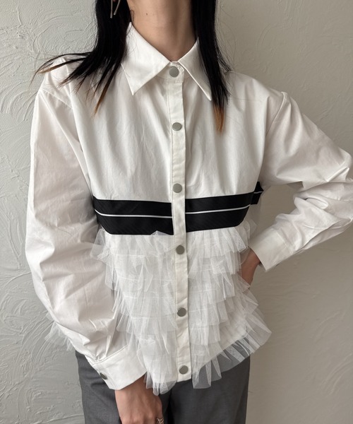 deux amour（ドゥーザムール）の「裾フリルセンターラインブラウス（シャツ/ブラウス・レディース・ホワイト/ブラック・M～Ｌ）」の11枚目の写真