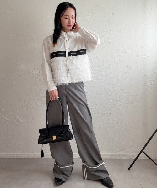 deux amour（ドゥーザムール）の「裾フリルセンターラインブラウス（シャツ/ブラウス・レディース・ホワイト/ブラック・M～Ｌ）」の19枚目の写真