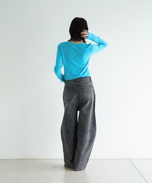 meilmada（メイルマダ）の「コクーンデニムパンツ（デニムパンツ・レディース・ブラック/ブルー・SMALL/MEDIUM）」の13枚目の写真