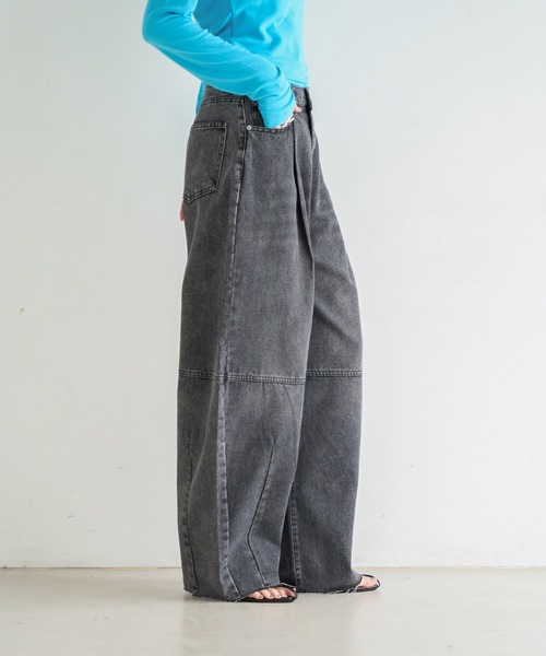 meilmada（メイルマダ）の「コクーンデニムパンツ（デニムパンツ・レディース・ブラック/ブルー・SMALL/MEDIUM）」の19枚目の写真