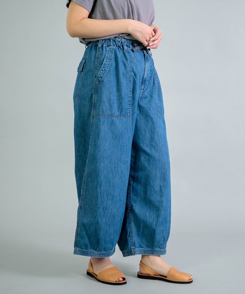 OMNIGOD（オムニゴッド）の「[OMNIGOD womens / オムニゴッド] 6ozデニム パラシュートベーカーパンツ（デニムパンツ・レディース・インディゴブルー・3/2）」の6枚目の写真