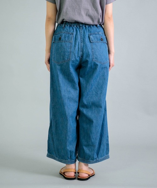 OMNIGOD（オムニゴッド）の「[OMNIGOD womens / オムニゴッド] 6ozデニム パラシュートベーカーパンツ（デニムパンツ・レディース・インディゴブルー・3/2）」の11枚目の写真