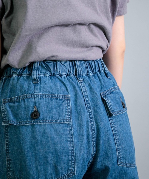 OMNIGOD（オムニゴッド）の「[OMNIGOD womens / オムニゴッド] 6ozデニム パラシュートベーカーパンツ（デニムパンツ・レディース・インディゴブルー・3/2）」の14枚目の写真