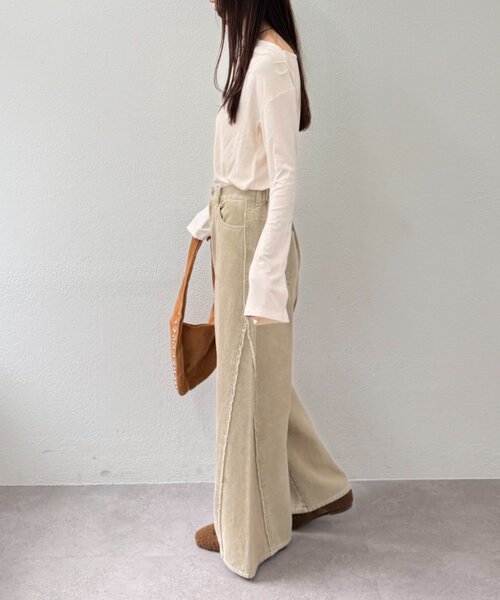 w closet(ダブルクローゼット)の「ワンショルカットソー(Tシャツ/カットソー・レディース・ブラック/アイボリー/ピンク/グレー・FREE)」の12枚目の写真