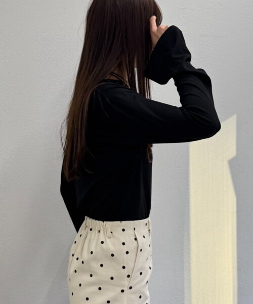 w closet(ダブルクローゼット)の「ワンショルカットソー(Tシャツ/カットソー・レディース・ブラック/アイボリー/ピンク/グレー・FREE)」の14枚目の写真