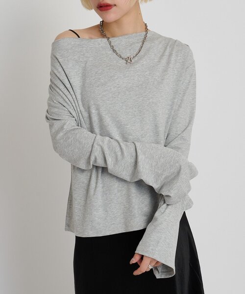 w closet(ダブルクローゼット)の「ワンショルカットソー(Tシャツ/カットソー・レディース・ブラック/アイボリー/ピンク/グレー・FREE)」の21枚目の写真