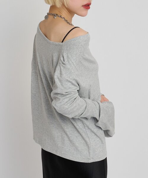 w closet(ダブルクローゼット)の「ワンショルカットソー(Tシャツ/カットソー・レディース・ブラック/アイボリー/ピンク/グレー・FREE)」の22枚目の写真