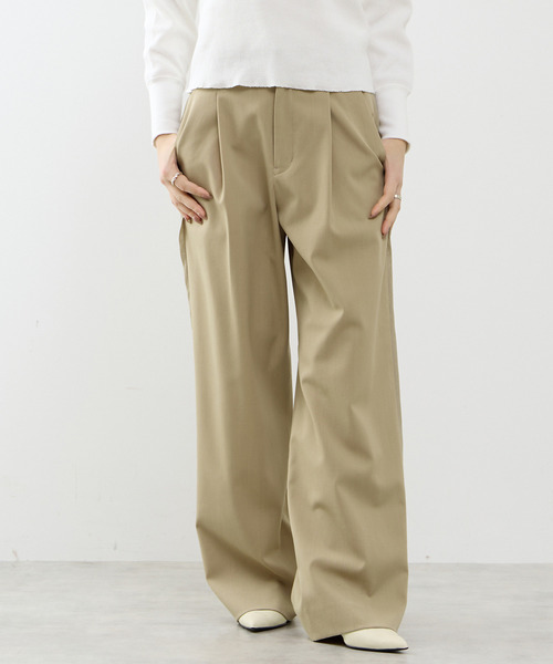 SOFFITTO(ソフィット)の「【A_/エース】≪防しわ・速乾≫サイドラインパンツ(その他パンツ・レディース・ホワイト/キャメル・S/M)」の2枚目の写真