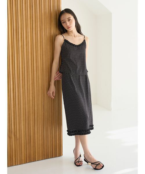 SNIDEL（スナイデル）の「フリルトリムキャミソール（キャミソール・レディース・ドット/ブラック・F）」の16枚目の写真