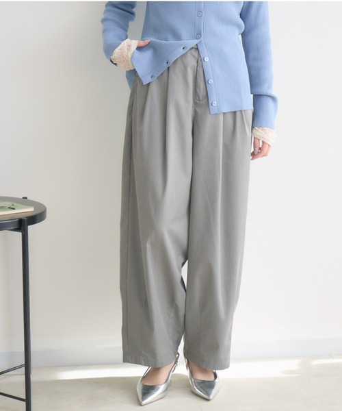 RU.TI.LE(ルチル)の「【RU.TI.LE】タックサーカスパンツ(その他パンツ・レディース・グレー/ライトブルー/ブラック・MEDIUM/LARGE)」の3枚目の写真