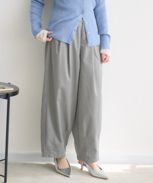 RU.TI.LE(ルチル)の「【RU.TI.LE】タックサーカスパンツ(その他パンツ・レディース・グレー/ライトブルー/ブラック・MEDIUM/LARGE)」の13枚目の写真