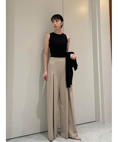 ESTNATION（エストネーション）の「ESSENCEOFLUXURY / ブライトアメリカンスリーブ リブニット（ニット/セーター・レディース・ブラック/オフホワイト・FREE）」の9枚目の写真