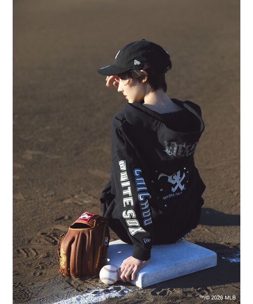 GYDA（ジェイダ）の「【MLB × New Era ×GYDA】bijouショートスウェットパーカー（パーカー・レディース・ブラック/オフホワイト/アイボリー・FREE）」の22枚目の写真