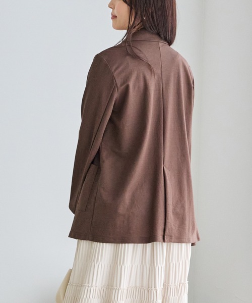 LAVEANGE（ラビアンジェ）の「【好機能シリーズ】接触冷感｜トリコットダブルテーラードジャケット（テーラードジャケット・レディース・ブラック/グレー/ダークブラウン・M/LL/3L/4L/5L）」の18枚目の写真