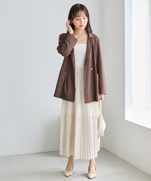 LAVEANGE（ラビアンジェ）の「【好機能シリーズ】接触冷感｜トリコットダブルテーラードジャケット（テーラードジャケット・レディース・ブラック/グレー/ダークブラウン・M/LL/3L/4L/5L）」の19枚目の写真