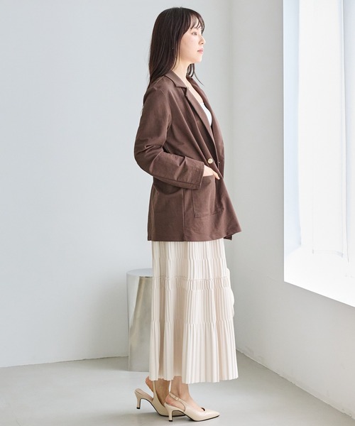 LAVEANGE（ラビアンジェ）の「【好機能シリーズ】接触冷感｜トリコットダブルテーラードジャケット（テーラードジャケット・レディース・ブラック/グレー/ダークブラウン・M/LL/3L/4L/5L）」の22枚目の写真