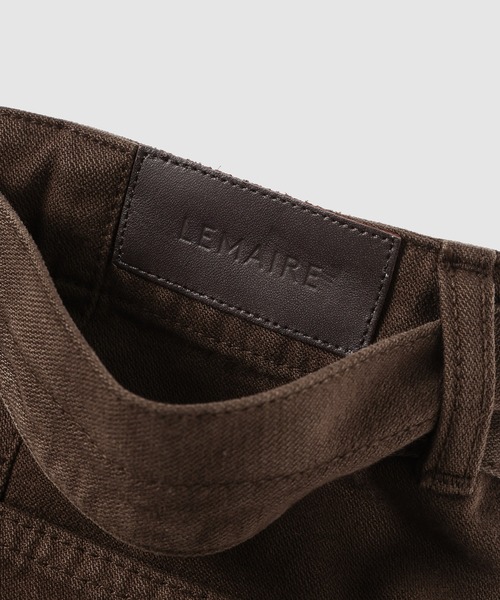 LEMAIRE（ルメール）の「TWISTED BELTED PANTS（その他パンツ・メンズ・ブラウン系その他・S/M）」の5枚目の写真