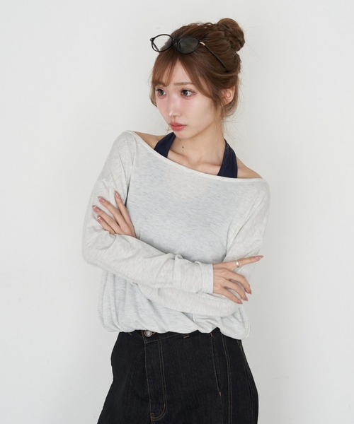 RAY CASSIN（レイカズン）の「ホルターレイヤードオフショルルーズTシャツ（Tシャツ/カットソー・レディース・ブラック/ブラック系その他2/グレー/ブラウン系その他2・FREE）」の2枚目の写真