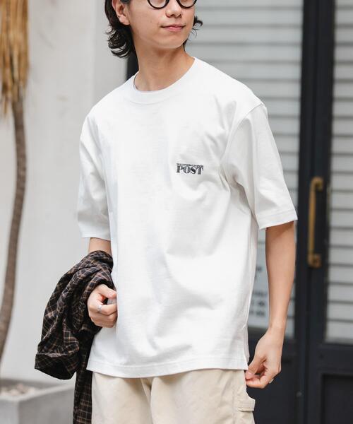 FORK&SPOON（フォークアンドスプーン）の「FORK&SPOON　POSTワンポイントTシャツ（Tシャツ/カットソー・メンズ・オフホワイト/チャコールグレー・5/4）」の4枚目の写真