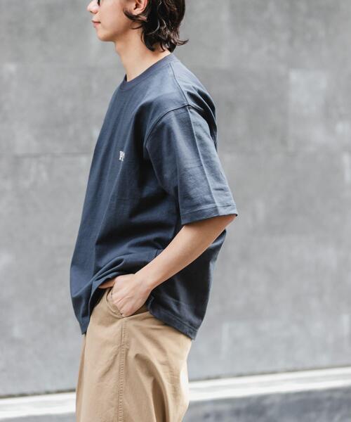 FORK&SPOON（フォークアンドスプーン）の「FORK&SPOON　POSTワンポイントTシャツ（Tシャツ/カットソー・メンズ・オフホワイト/チャコールグレー・5/4）」の15枚目の写真