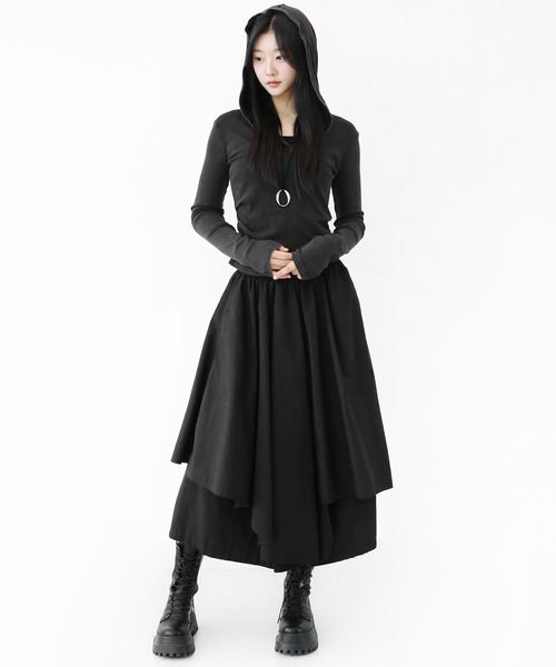 minsobi（ミンソビ）の「[ユニセックス]アシンメトリー レイヤード ワイド スカートパンツ（その他パンツ・レディース・ブラック・ONE SIZE）」の2枚目の写真