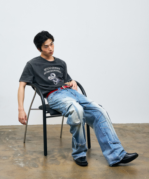 VETEZE（ベテゼ）の「Washed Cargo Denim Detail Pants（デニムパンツ・レディース・ブルー系その他・1/2/3）」の8枚目の写真