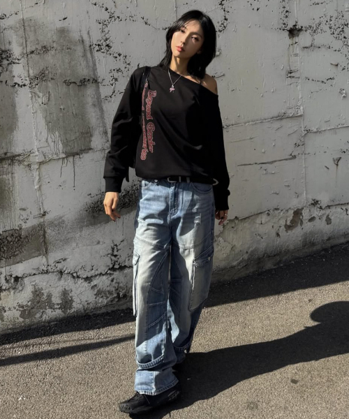 VETEZE（ベテゼ）の「Washed Cargo Denim Detail Pants（デニムパンツ・レディース・ブルー系その他・1/2/3）」の13枚目の写真