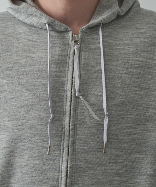 Product Twelve(プロダクトトゥエルブ)の「【Product Twelve】Super 140’s /130's Melino Wool Zip Up Parka(パーカー・メンズ・グレー/ブラック・1/2)」の3枚目の写真