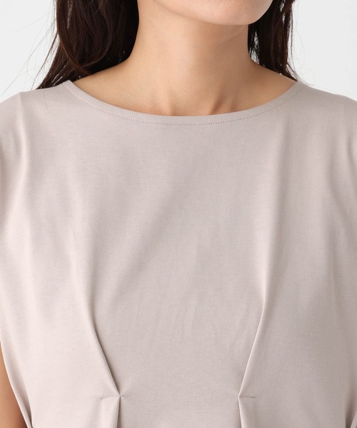 Elura(エルーラ)の「サマ見えタックTシャツ/661803(Tシャツ/カットソー・レディース・グレイッシュベージュ/ブラック/ダークブラウン/ホワイト・FREE)」の17枚目の写真