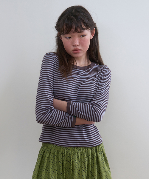NOCONTENT(ノーコンテント)の「319. ショルダースナップT _ ブラウン(Tシャツ/カットソー・レディース・その他・FREE)」の2枚目の写真