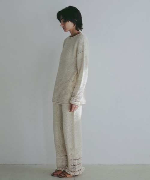 ETRE TOKYO（エトレトウキョウ）の「シアークロシェニットプルオーバー（ニット/セーター・レディース・アイボリー/ブラック・FREE）」の17枚目の写真