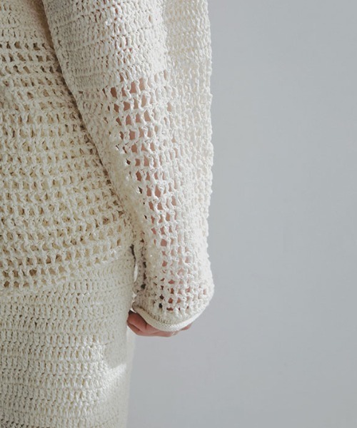 ETRE TOKYO（エトレトウキョウ）の「シアークロシェニットプルオーバー（ニット/セーター・レディース・アイボリー/ブラック・FREE）」の14枚目の写真