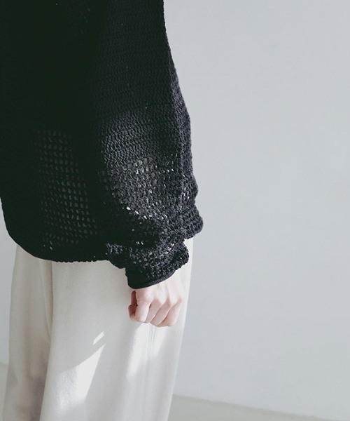 ETRE TOKYO（エトレトウキョウ）の「シアークロシェニットプルオーバー（ニット/セーター・レディース・アイボリー/ブラック・FREE）」の22枚目の写真