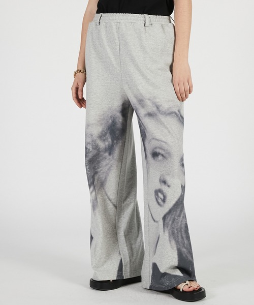 PRANK PROJECT（プランクプロジェクト）の「【2026Summer Pre-Order】フェイスプリントスウェットパンツ / Face Print Sweatpants（スウェットパンツ・レディース・グレー/オフホワイト・36/38）」の12枚目の写真