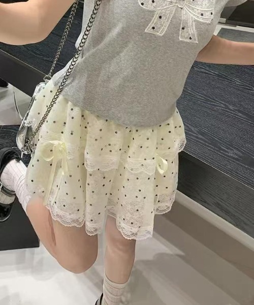 SHEPP(シープ)の「ドット柄 チュールレース フリルミニスカート(スカート・レディース・アイボリー・S/M)」の4枚目の写真