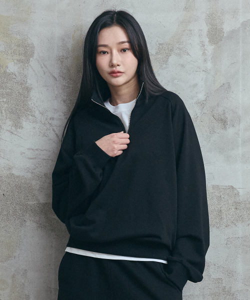 SUPERSUB(スーパーサブ)の「エッセンシャルハーフジップ - ブラック(スウェット・レディース・その他・SMALL/MEDIUM/LARGE)」の4枚目の写真